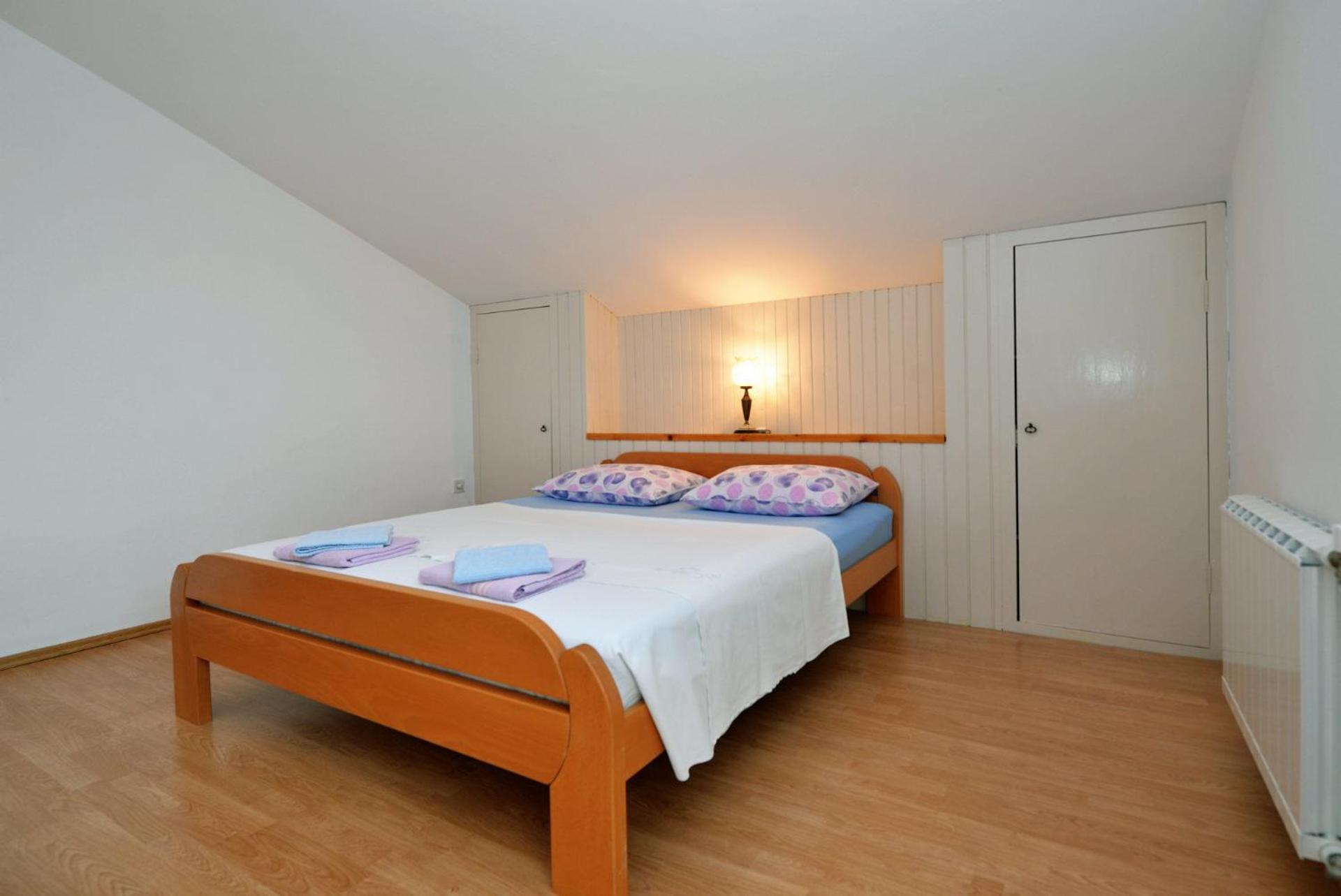 Apartments Viola Betina  Rum bild